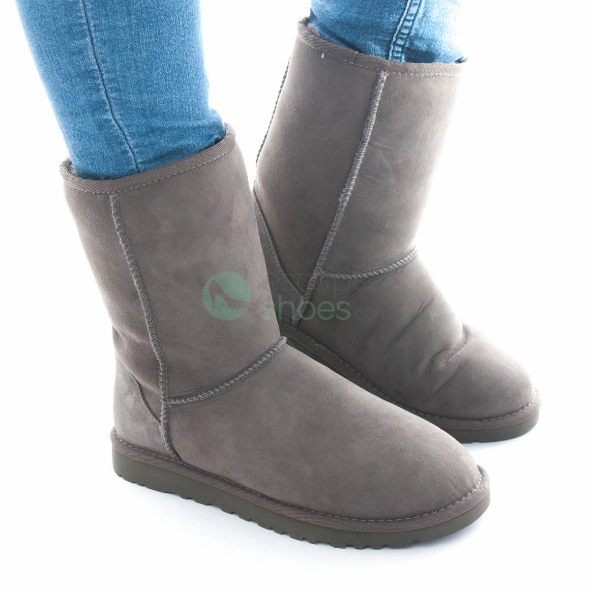 uggs grey short