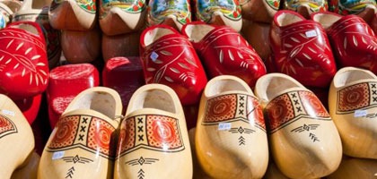 Clogs – From tradition to fashion trend