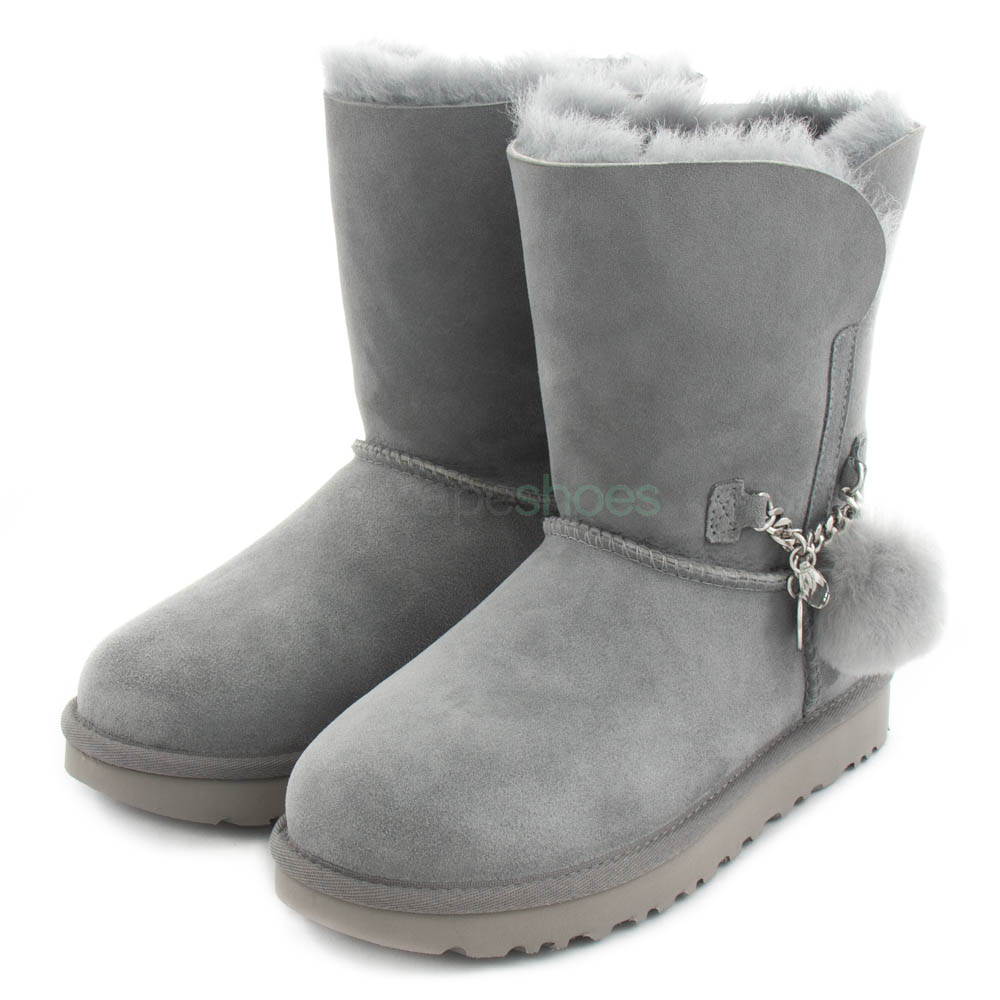 Boots UGG Australia Classic Mini Charms 