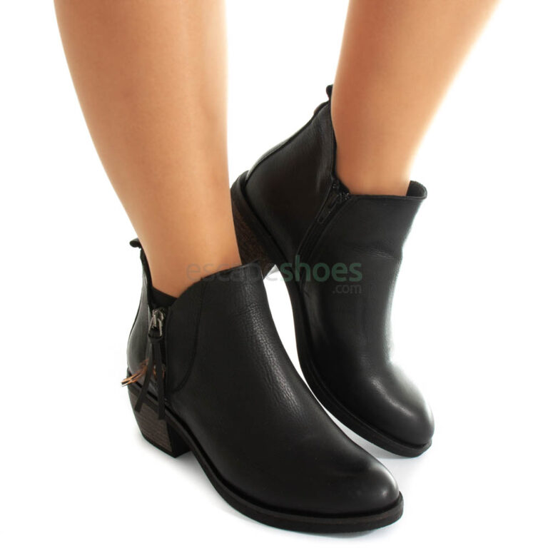 Ankle Boots RUIKA Leather Black 88/23010