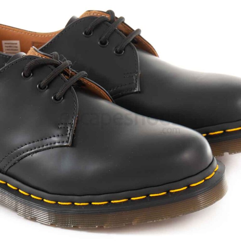 Shoes DR MARTENS 1461 Black Smooth 11838002